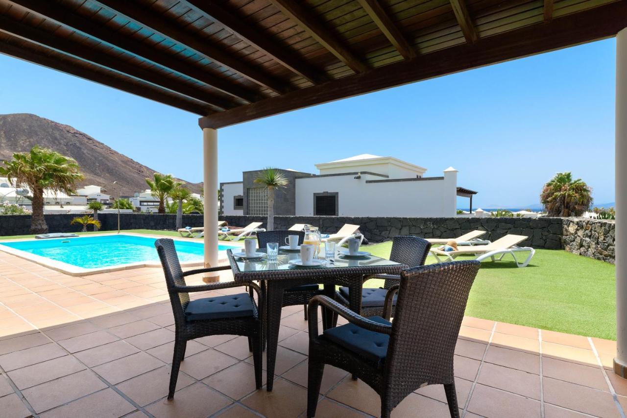 Villa Esterlicia Playa Blanca  Exterior foto