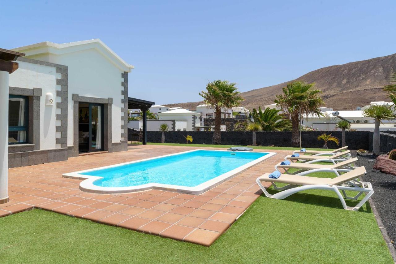 Villa Esterlicia Playa Blanca  Exterior foto