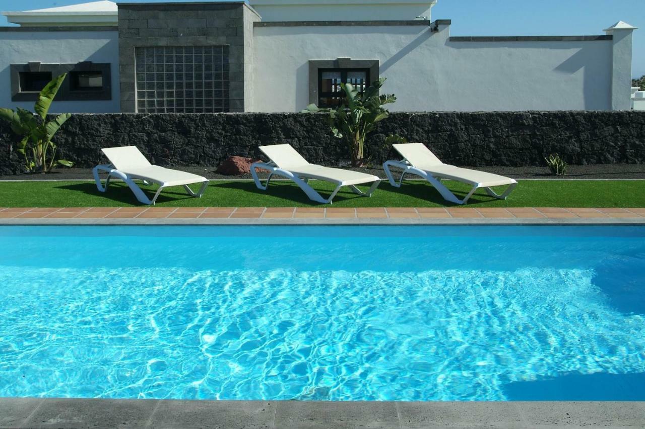 Villa Esterlicia Playa Blanca  Exterior foto